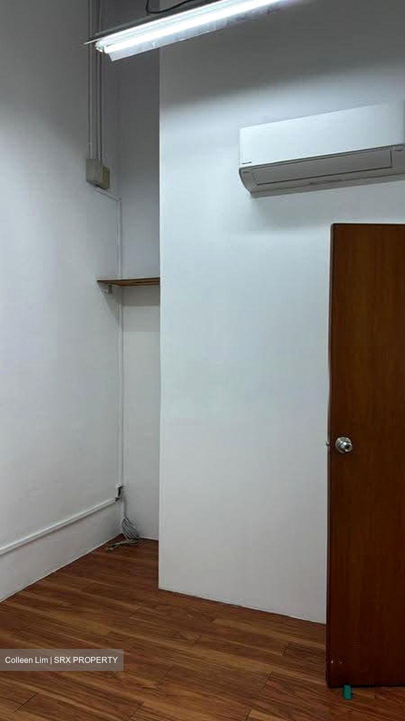 Toh Guan Centre (D22), Factory #629169351